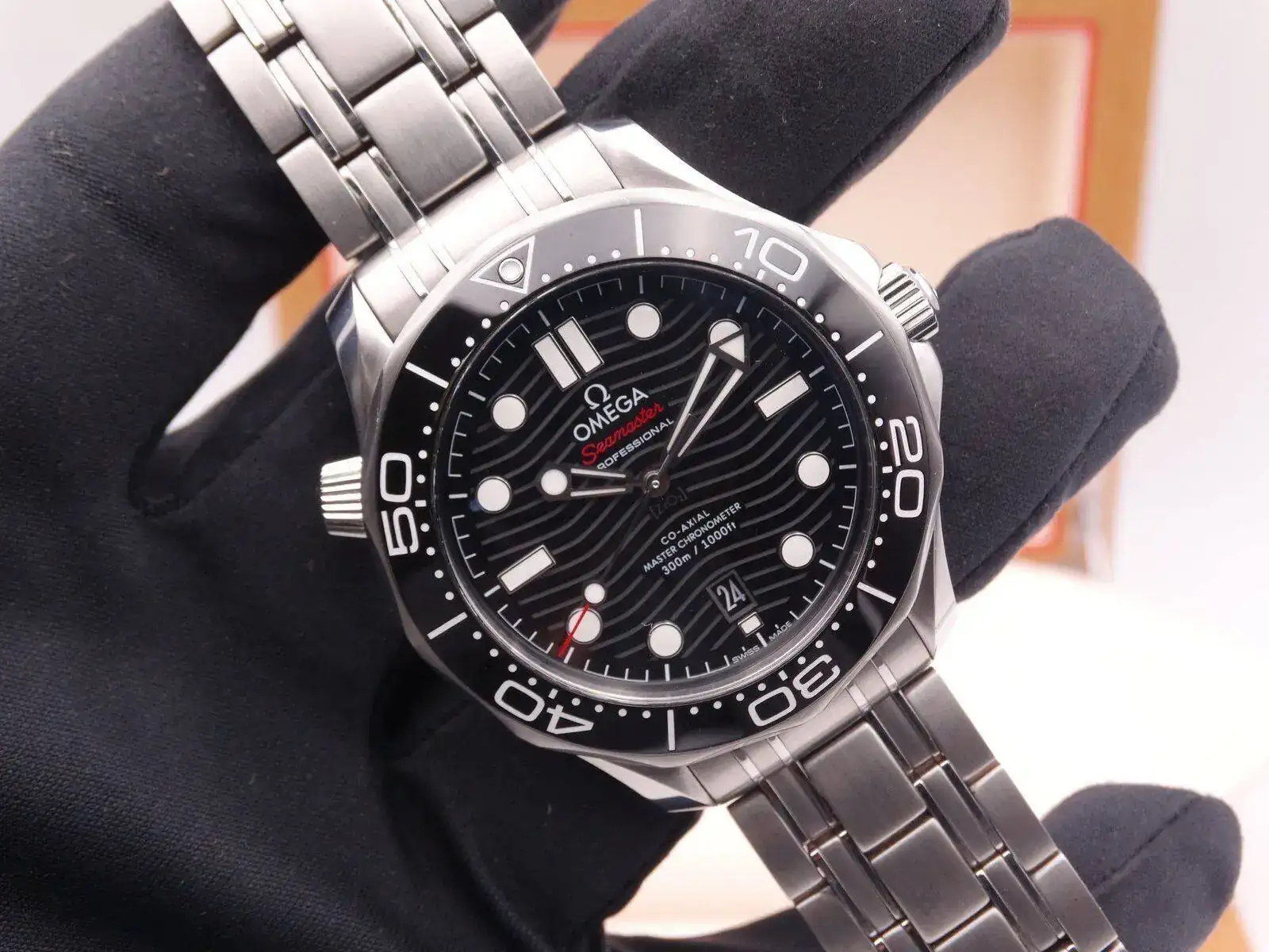 Omega Seamaster Diver 300m 07722.webp