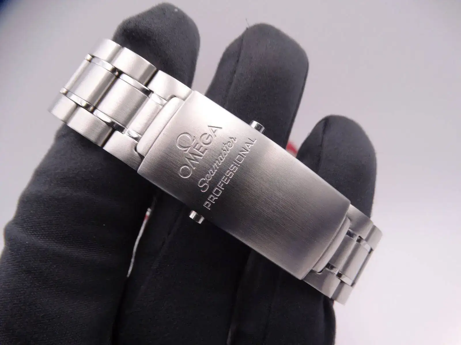 Omega Seamaster Diver 300m 08567.webp