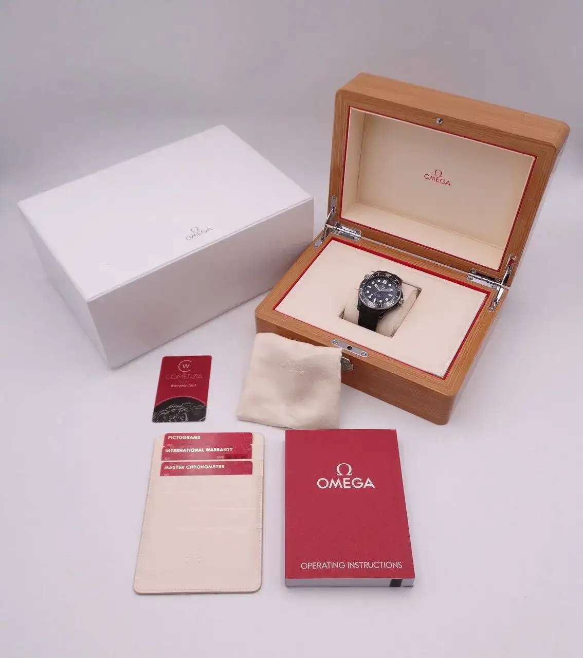 Omega Seamaster Diver 300M Ceramic 06430.webp