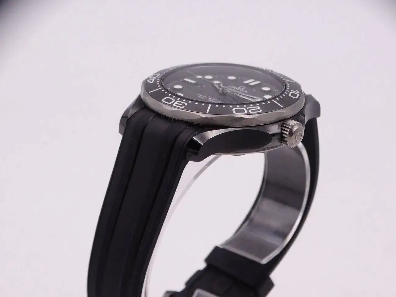 Omega Seamaster Diver 300M Ceramic 06443.webp