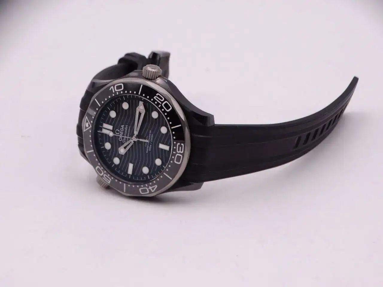 Omega Seamaster Diver 300M Ceramic 06452.webp