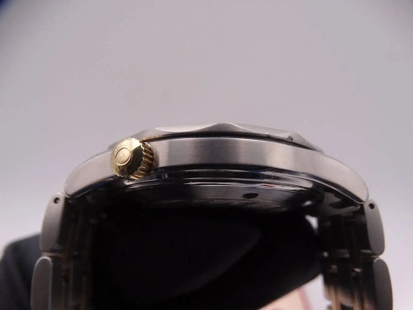 Omega Seamaster Diver 300m Steel Gold 09725.JPG