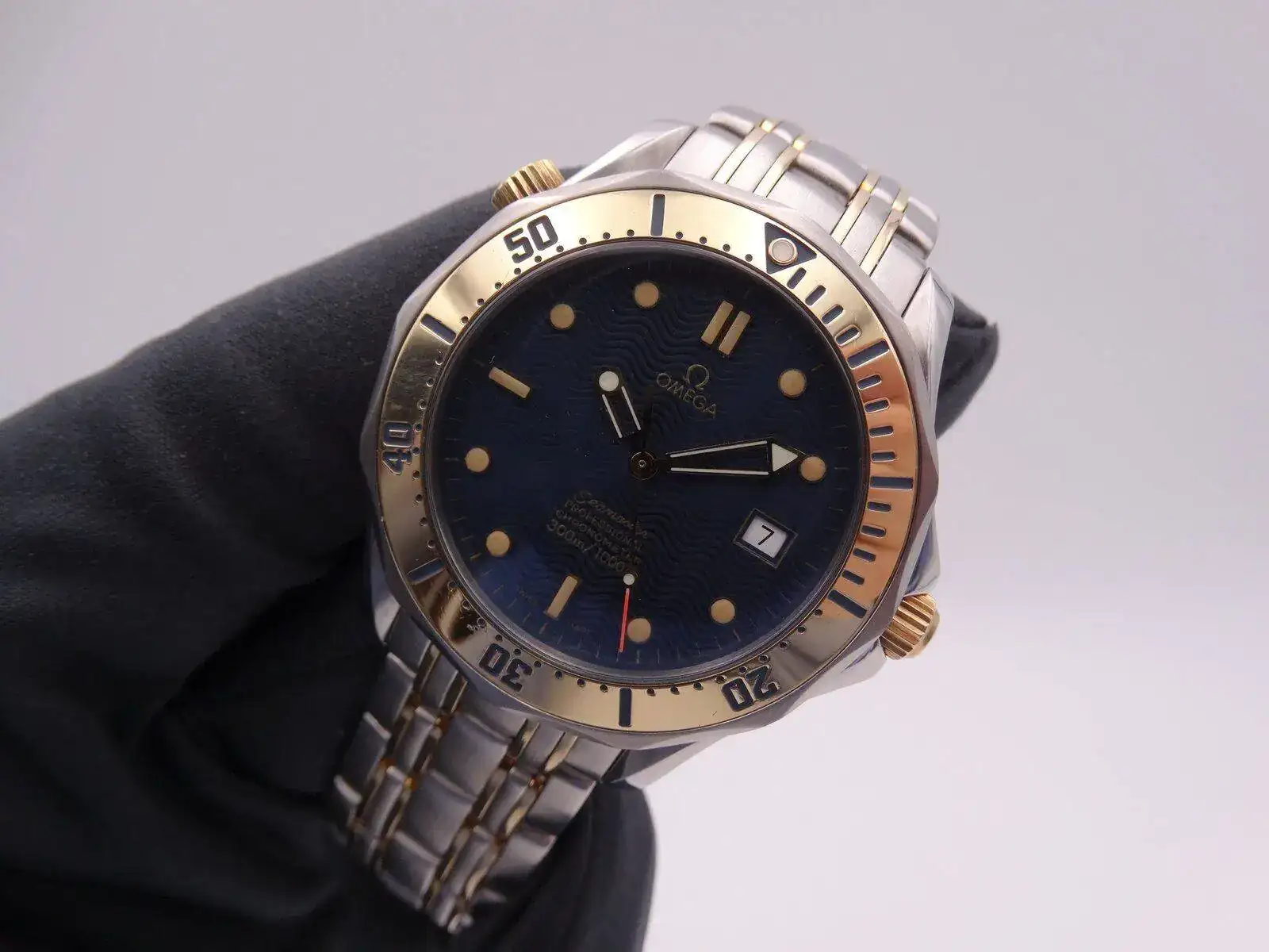 Omega Seamaster Diver Steel Gold Blue 8239.webp
