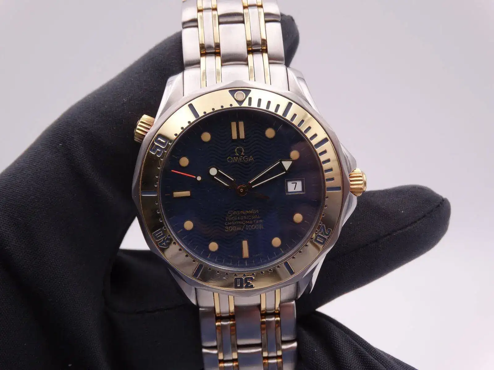 Omega Seamaster Diver Steel Gold Blue 8258.webp