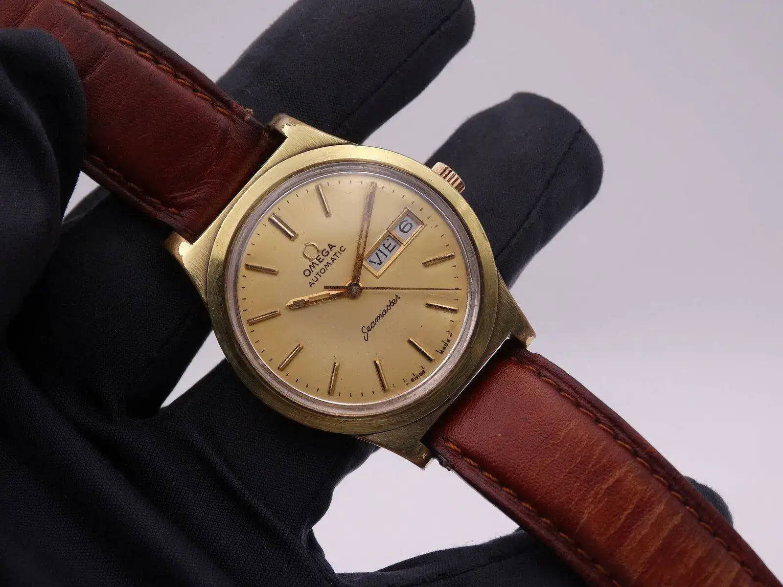OMEGA Seamaster Geneve 08403.webp