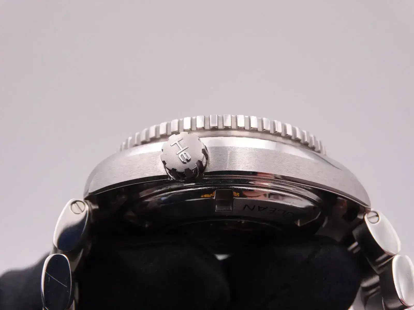 Omega Seamaster Planet Ocean CoAxial 01205.JPG