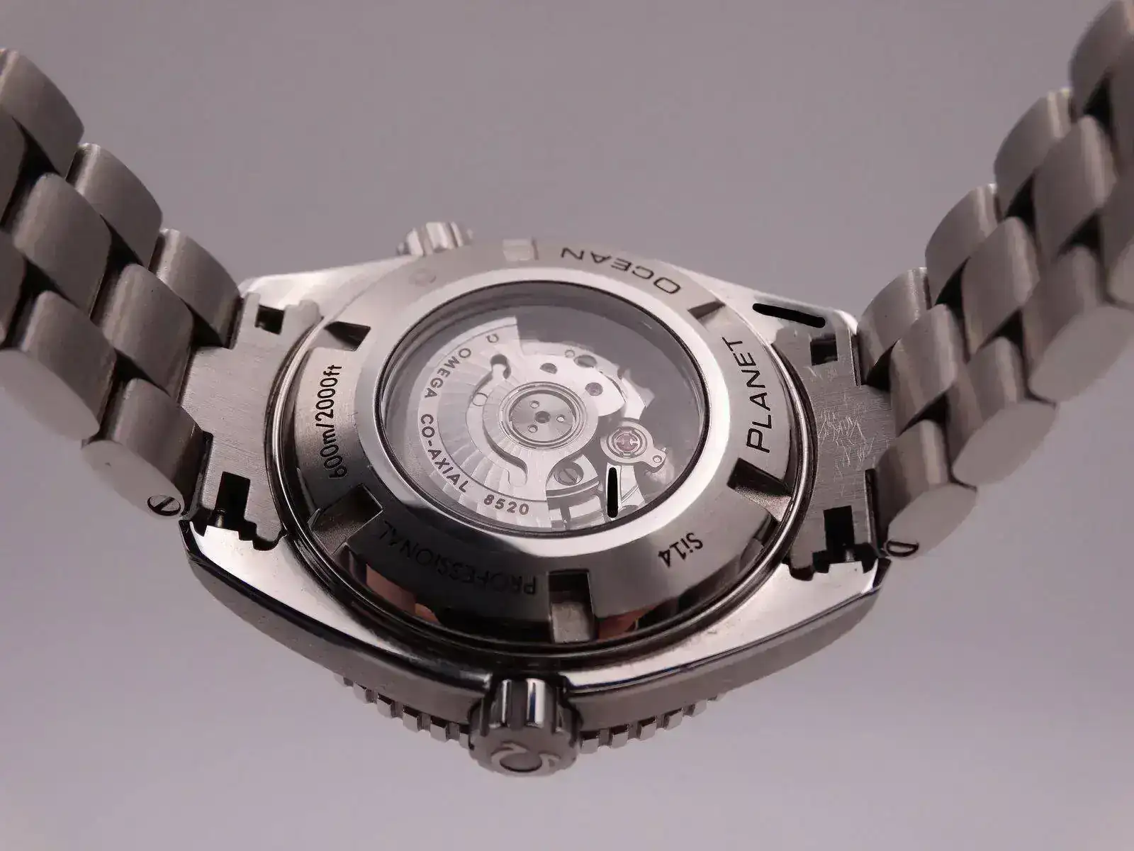Omega Seamaster Planet Ocean CoAxial 01210 copia.JPG