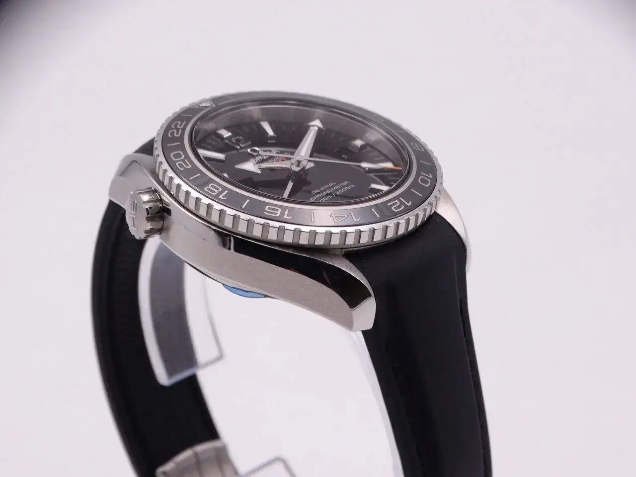 Omega Seamaster Planet Ocean GMT 07100.webp