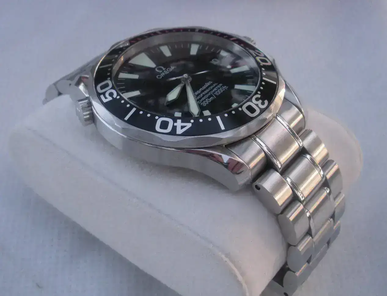 Omega-Seamaster-Professional-2254.50.00-08.webp