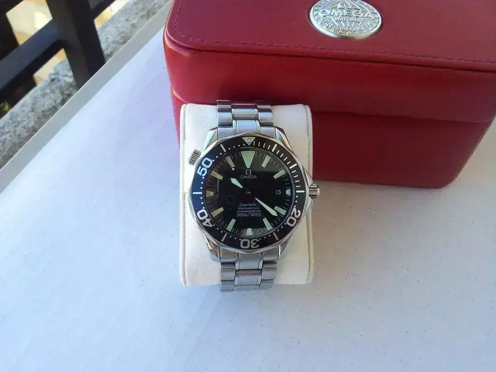 Omega-Seamaster-Professional-2254.50.00-16.webp