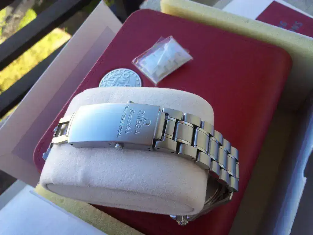 Omega-Seamaster-Professional-2254.50.00-22.webp