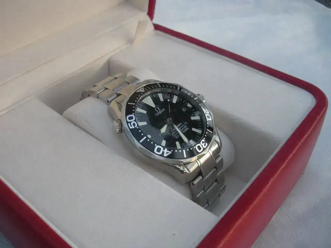 Omega-Seamaster-Professional-2254.50.00-24.webp