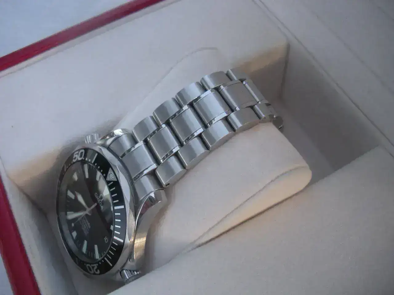 Omega-Seamaster-Professional-2254.50.00-34.webp