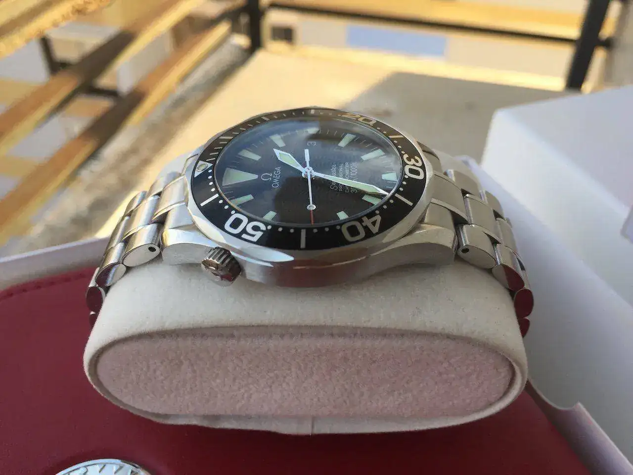 Omega-Seamaster-Professional-ref.-2254.50.00-07.webp