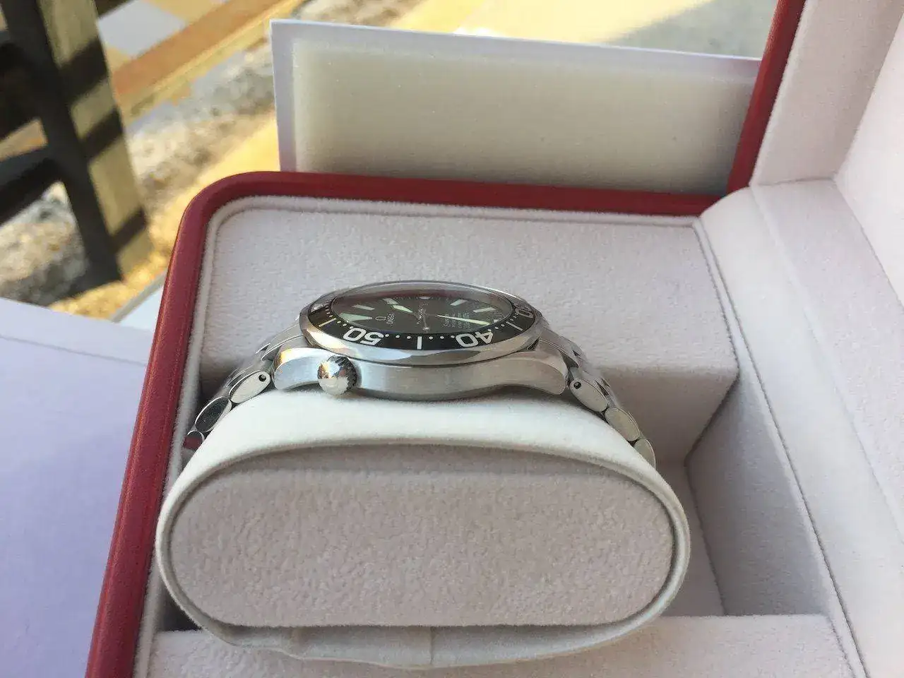 Omega-Seamaster-Professional-ref.-2254.50.00-09.webp