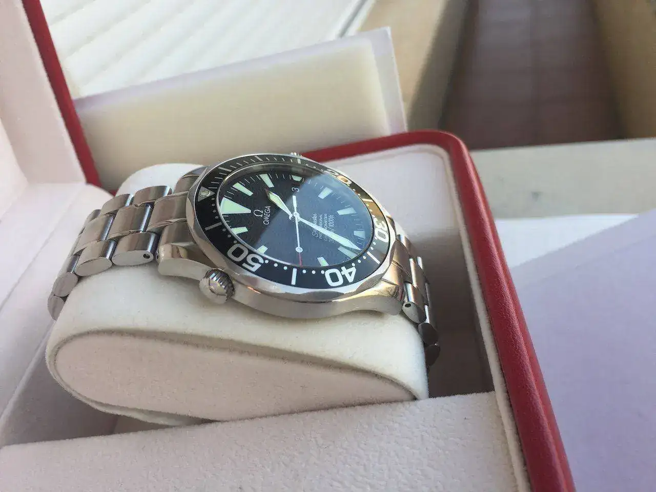 Omega-Seamaster-Professional-ref.-2254.50.00-21.webp
