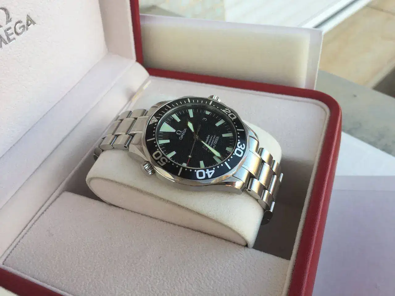 Omega-Seamaster-Professional-ref.-2254.50.00-27.webp