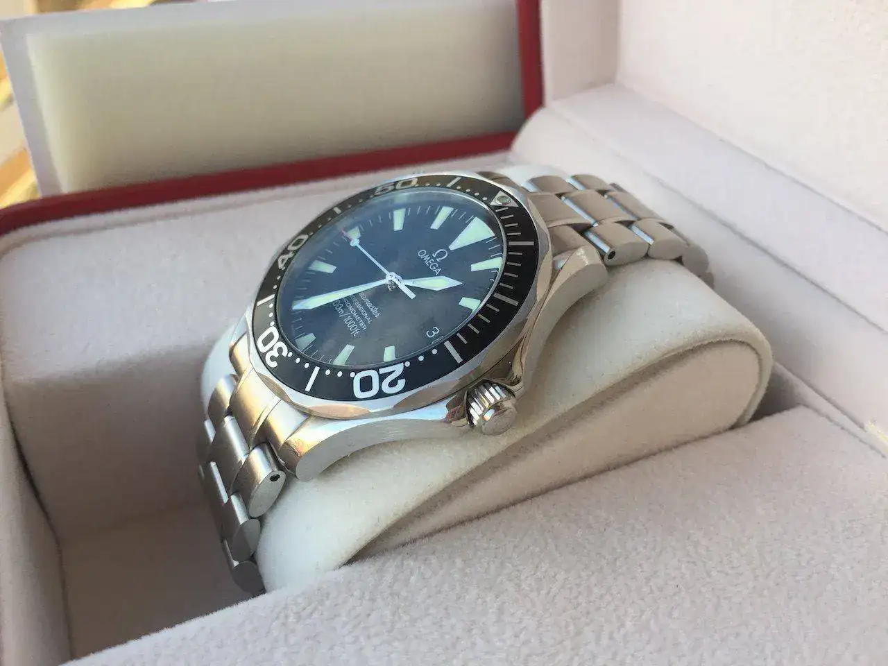 Omega-Seamaster-Professional-ref.-2254.50.00-31.webp