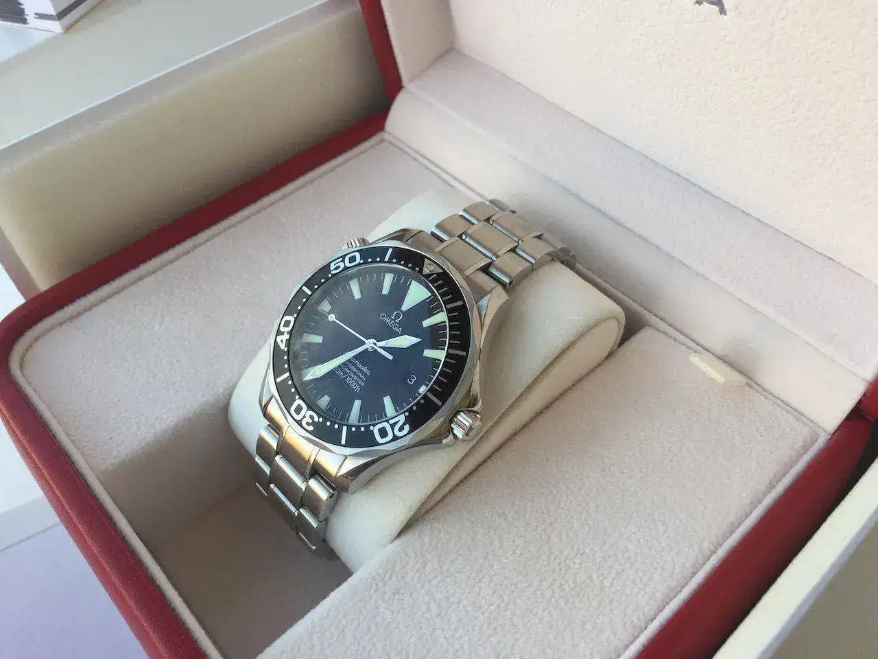 Omega-Seamaster-Professional-ref.-2254.50.00-35.webp