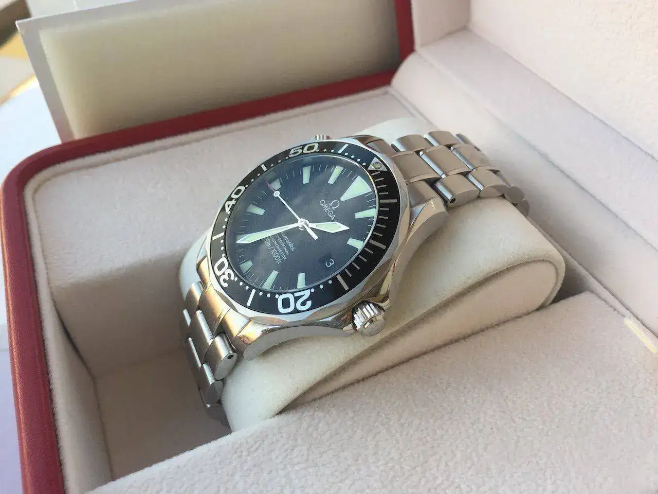 Omega-Seamaster-Professional-ref.-2254.50.00-36.webp