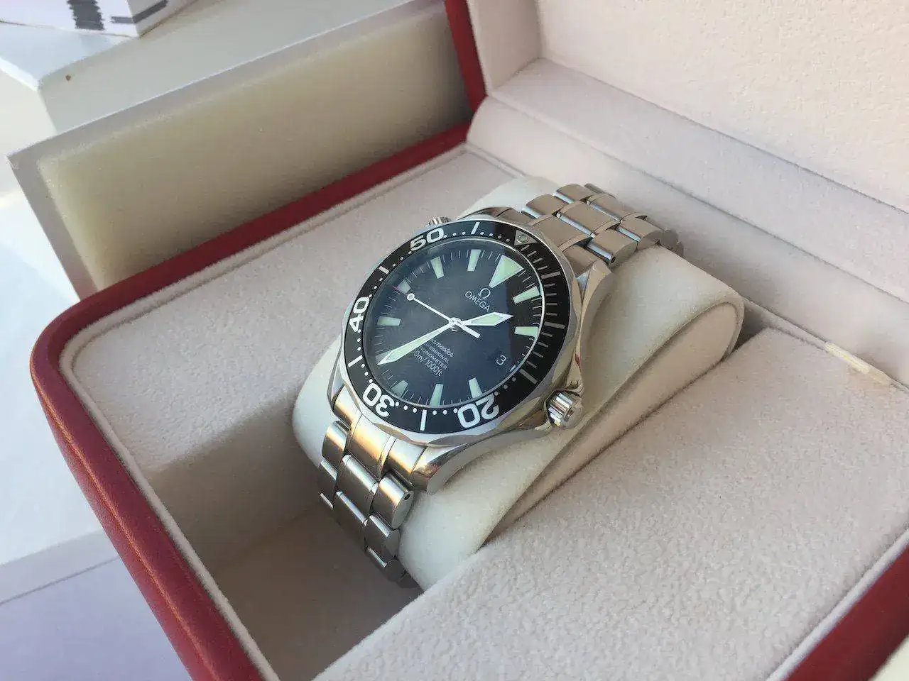 Omega-Seamaster-Professional-ref.-2254.50.00-38.webp