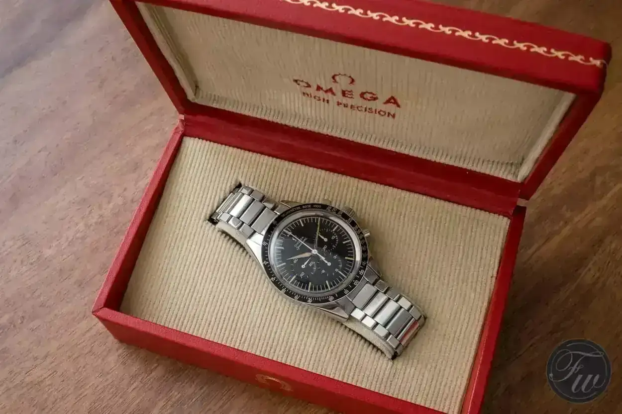 Omega-Speedmaster-2998-1-Oval-O-08421.webp