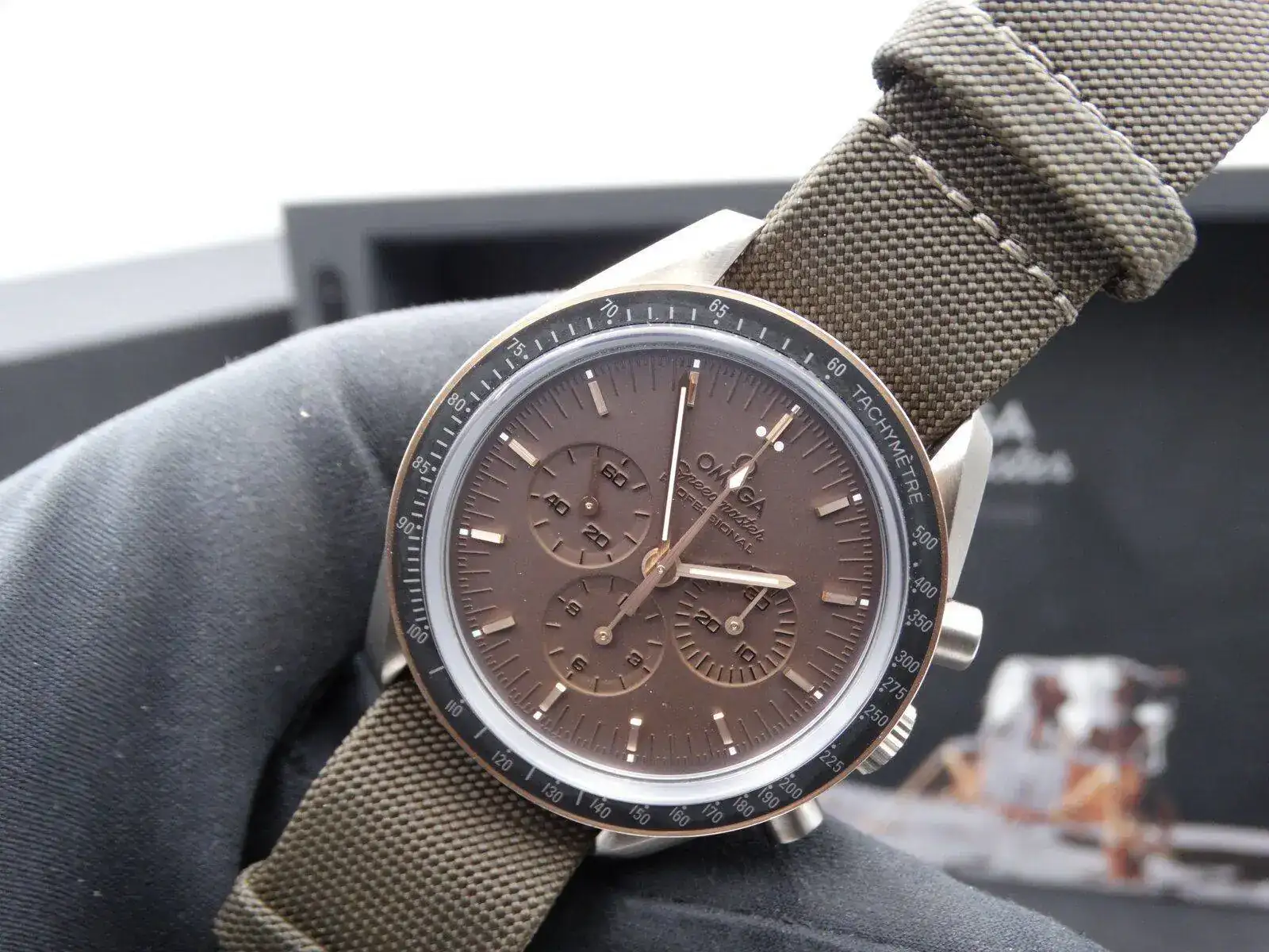Omega Speedmaster Apollo 11 Limited Edition 00335.webp