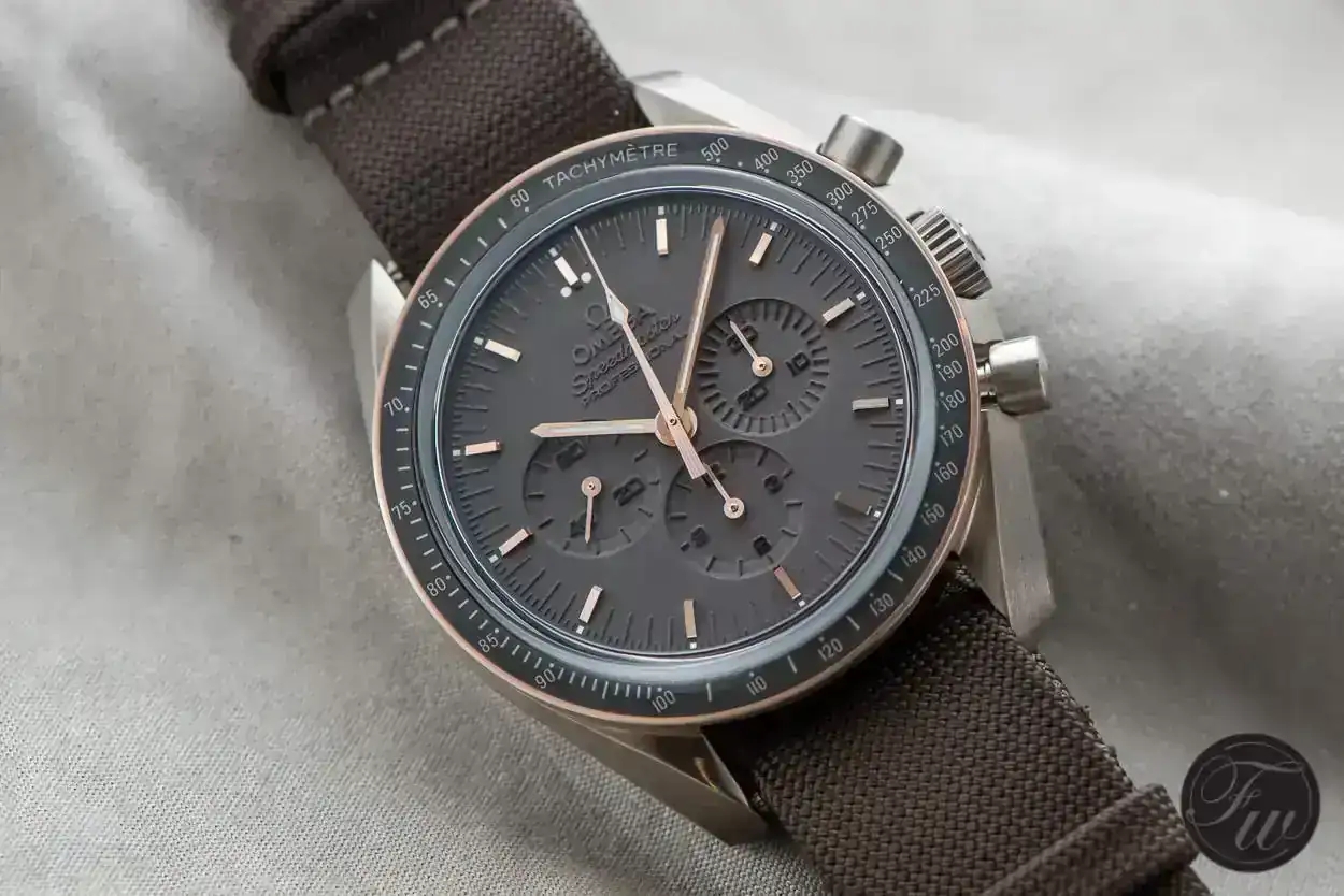 Omega-Speedmaster-Apollo11-01.webp
