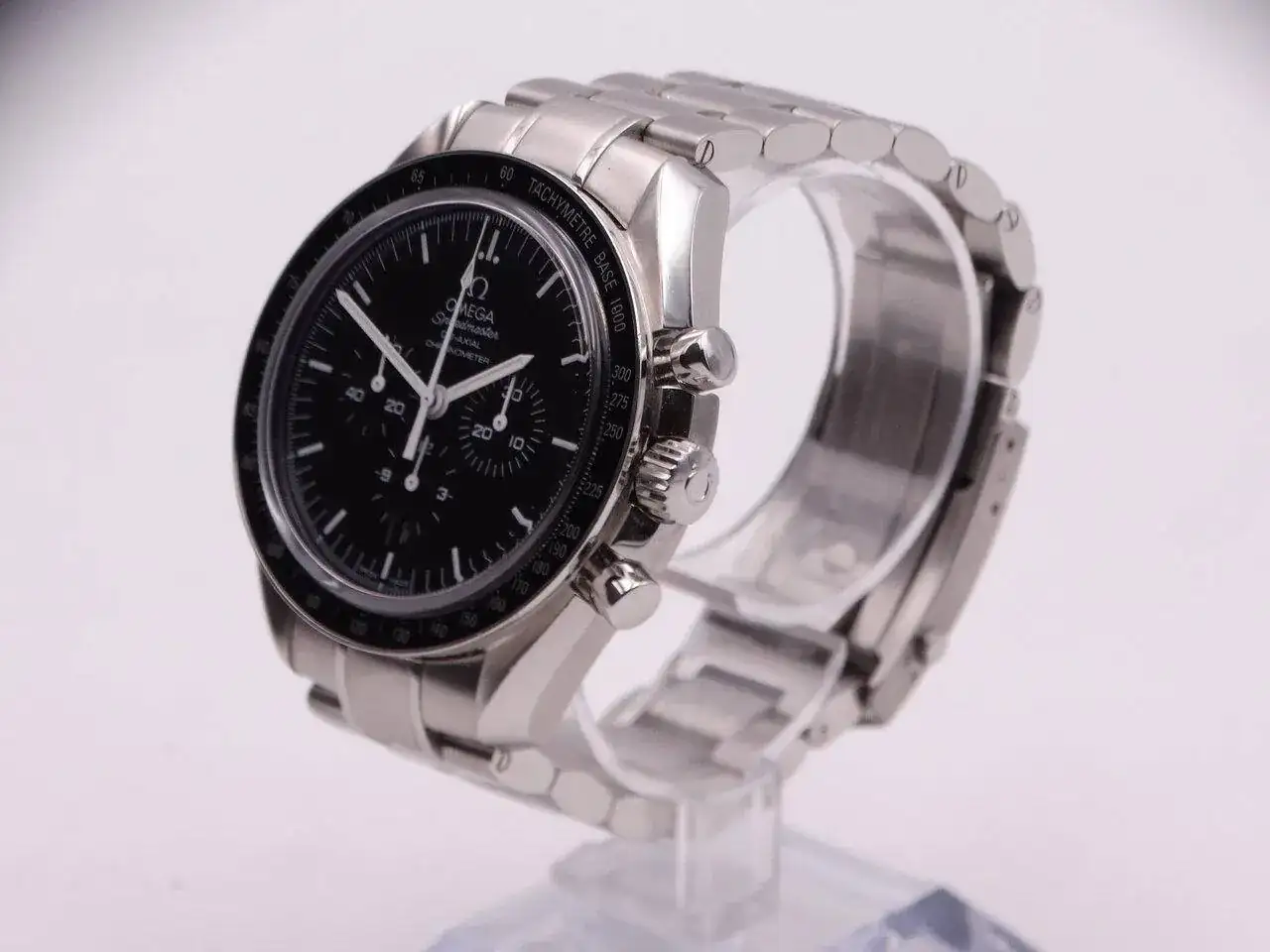 Omega speedmaster Automatic 44 coaxial enamel 09129.webp