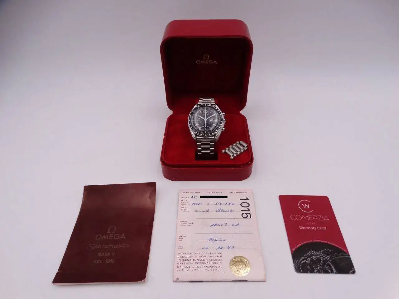 Omega Speedmaster Automatic Holly Grial 03211 copia.webp