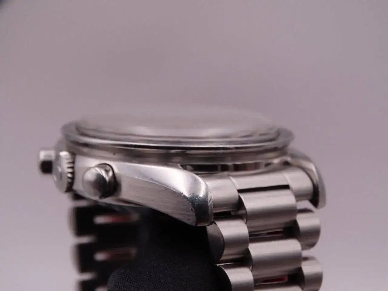 Omega Speedmaster Automatic Holly Grial 03228.webp