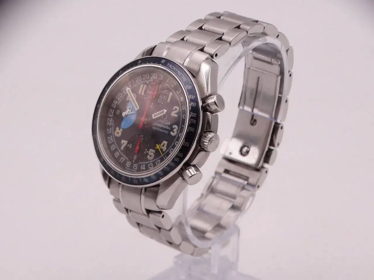 omega speedmaster automatic mk triple date 06666.JPG