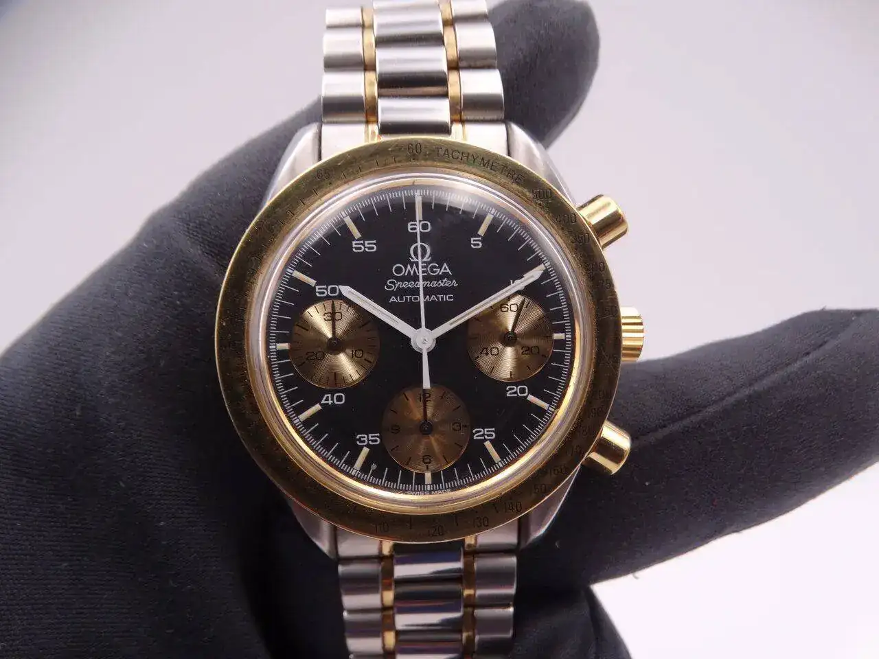 Omega Speedmaster Automatic Steel Gold 03782.webp