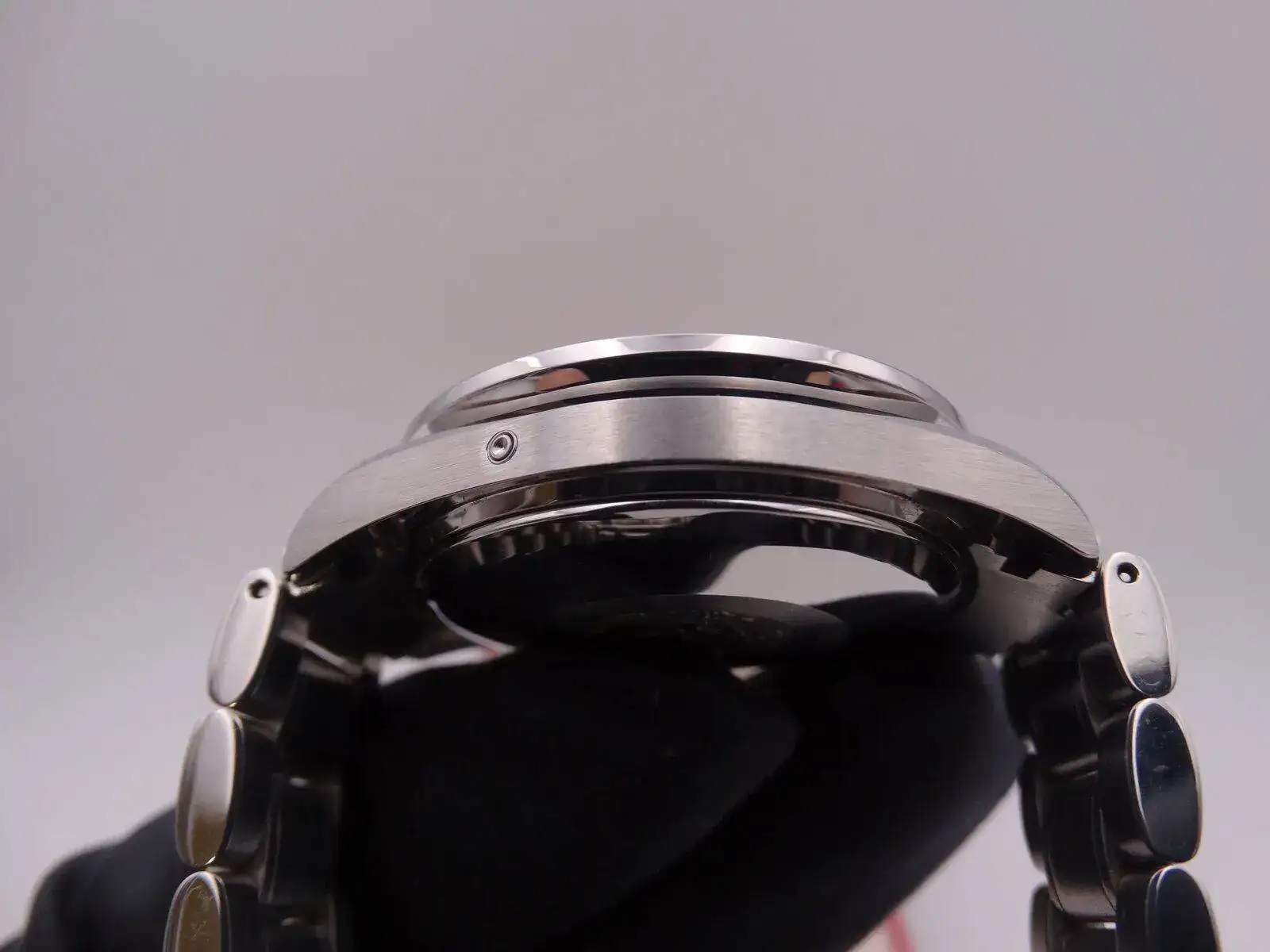 Omega Speedmaster Automatic Triple Date 02244.webp