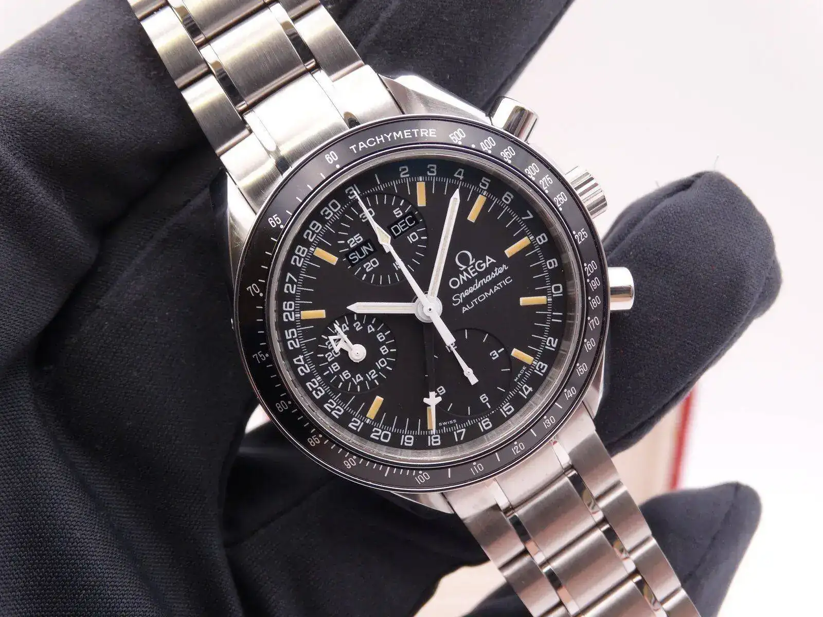 Omega Speedmaster Automatic Triple Date 02255.webp