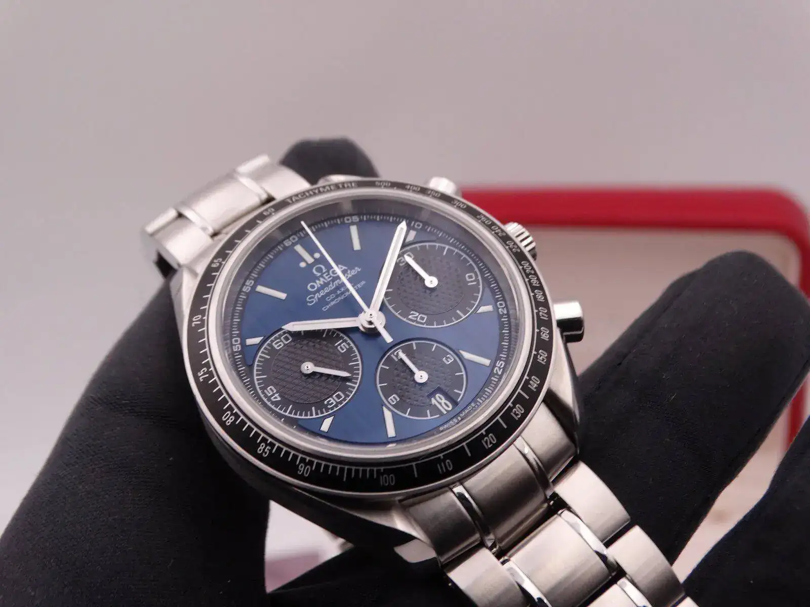 Omega Speedmaster Chronograph Automatic Blue 00812.webp