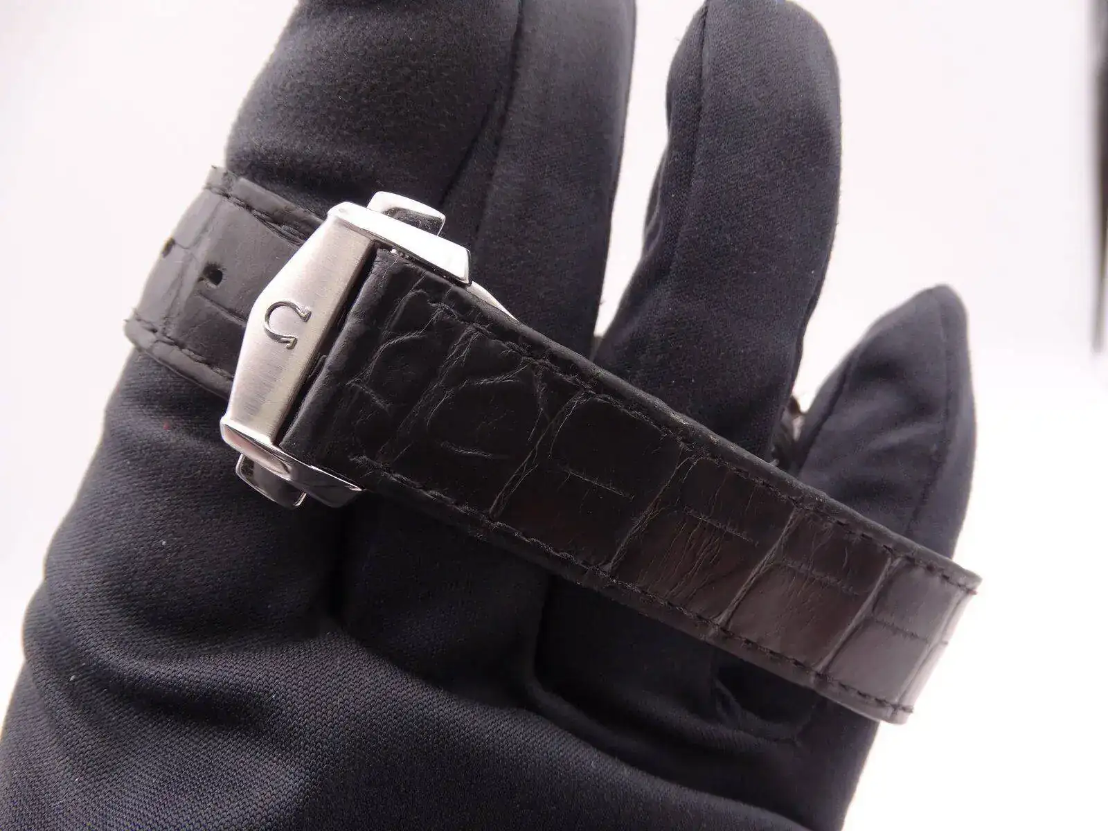 Omega Speedmaster Coaxial Master Chronometer 03260.JPG