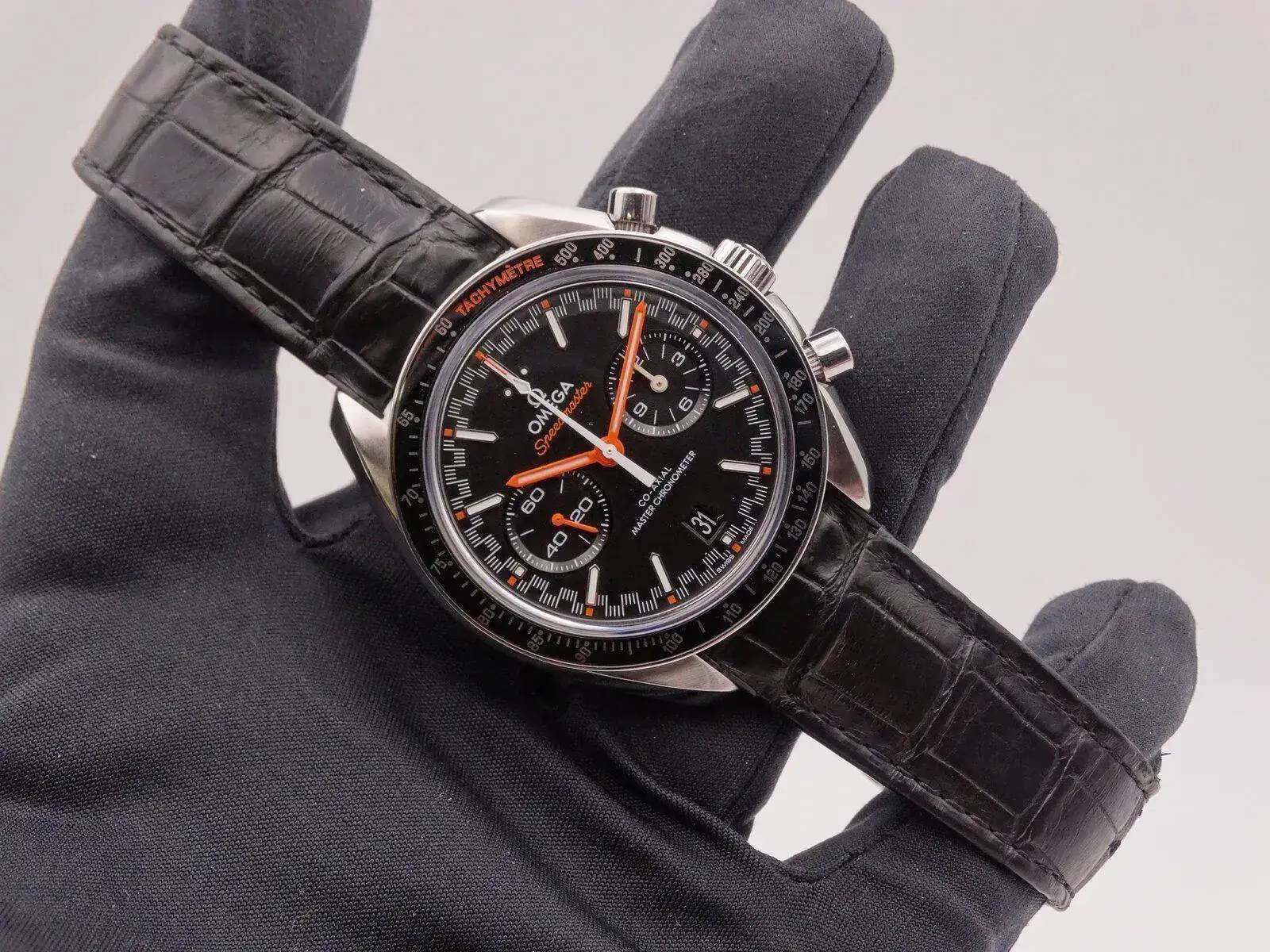 Omega Speedmaster Coaxial Master Chronometer 03267.JPG