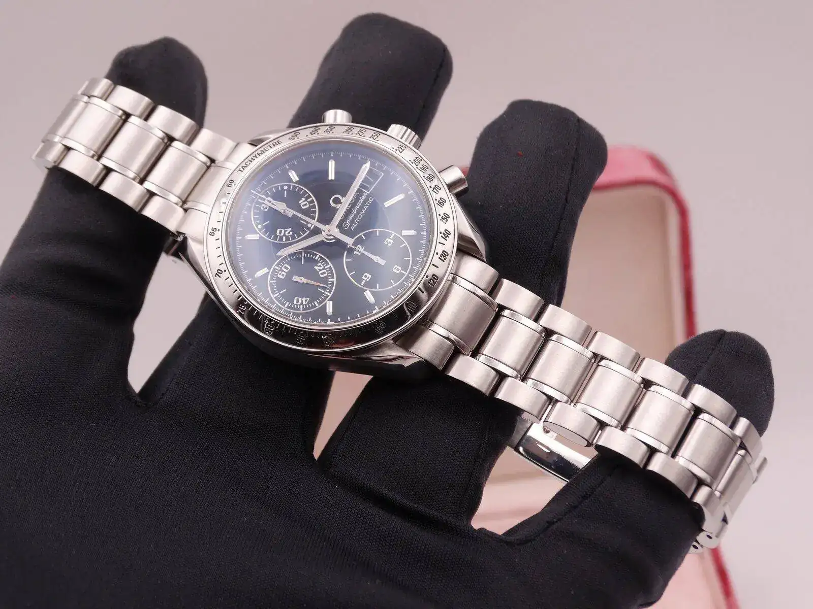 Omega Speedmaster Date Automatic 03328.webp