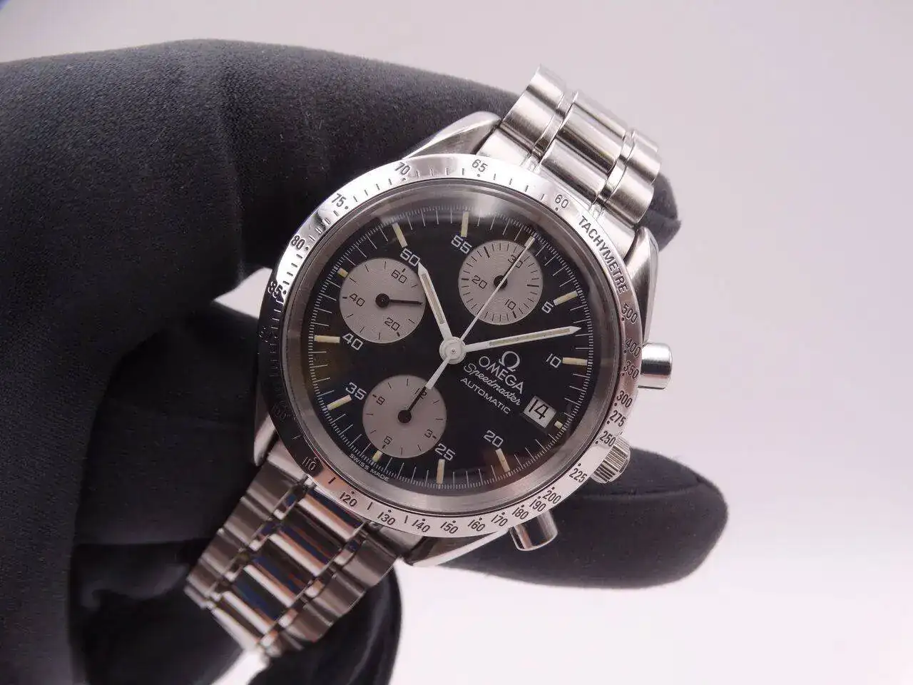 Omega Speedmaster Date Automatic 04651.webp
