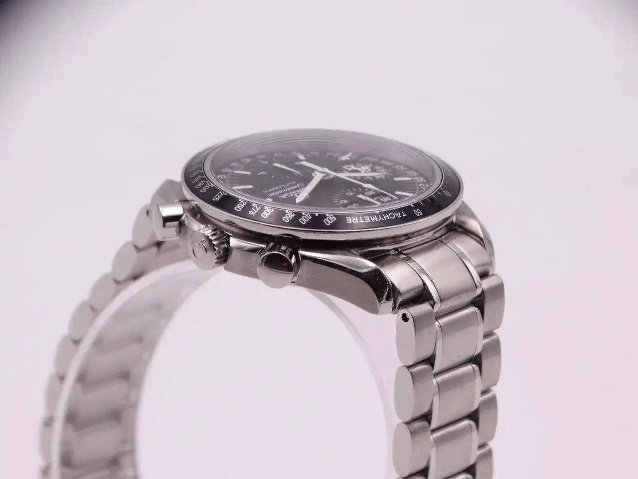 Omega Speedmaster Day Date 08992.JPG