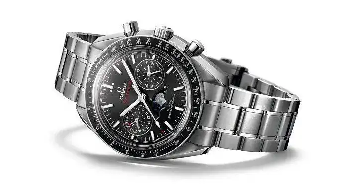 Omega Speedmaster Moonphase Co-Axial 44.25 Caliber 9904.jpg