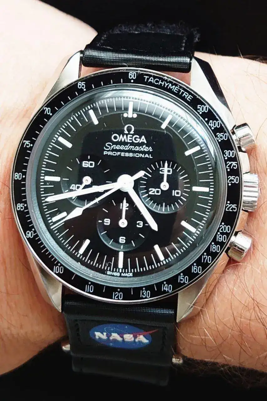 Omega Speedmaster Moonwatch 3861.webp