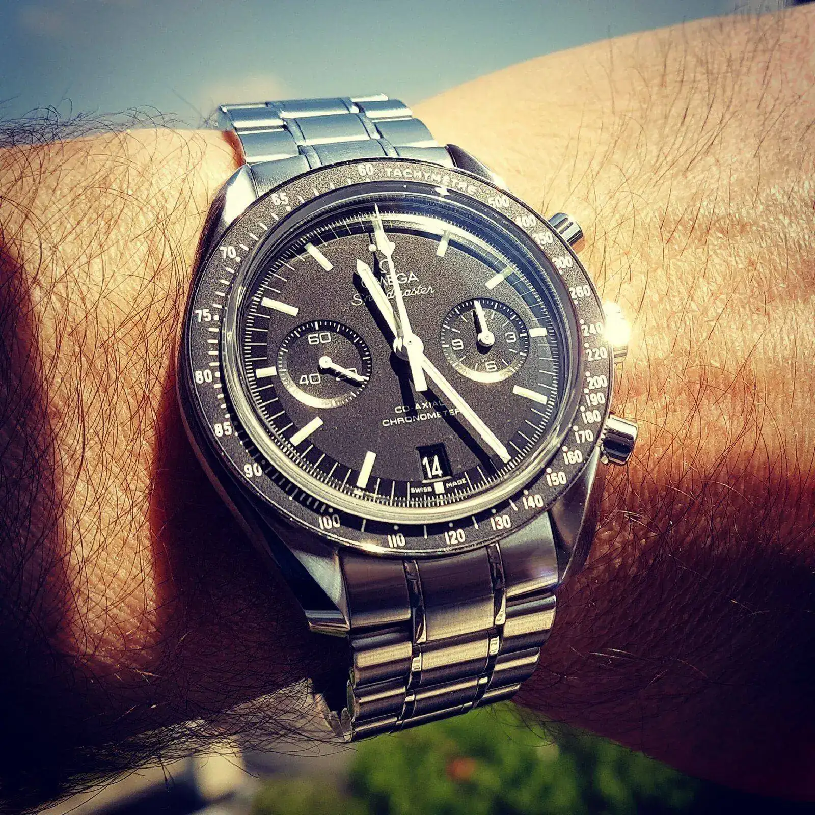 Omega Speedmaster Moonwatch Co-Axial Chronograph 44.25 mm Cal. 9300 (1).webp