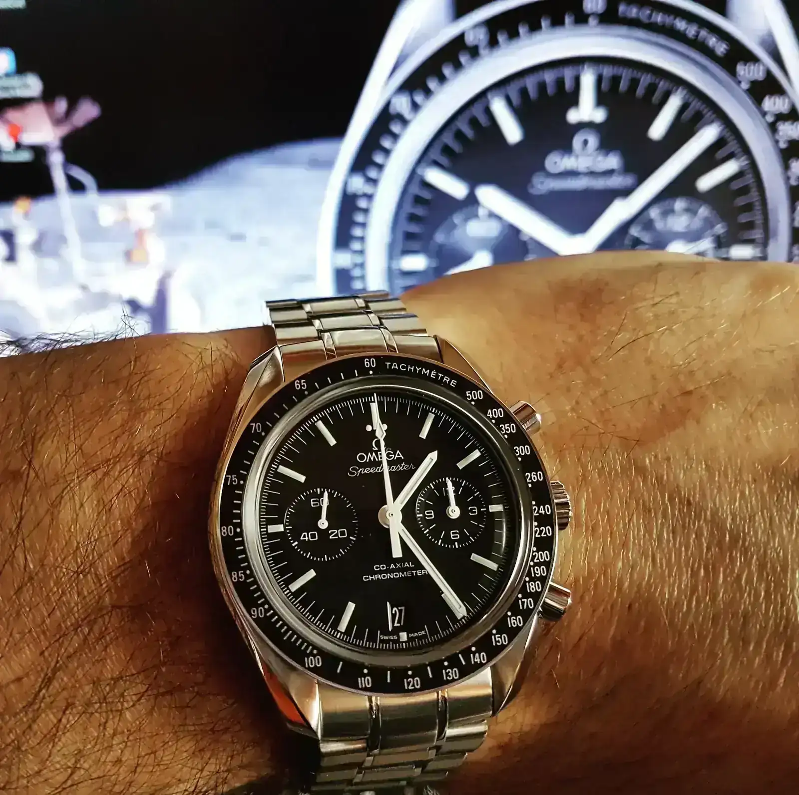 Omega Speedmaster Moonwatch Co-Axial Chronograph 44.25 mm Cal. 9300 (1).webp