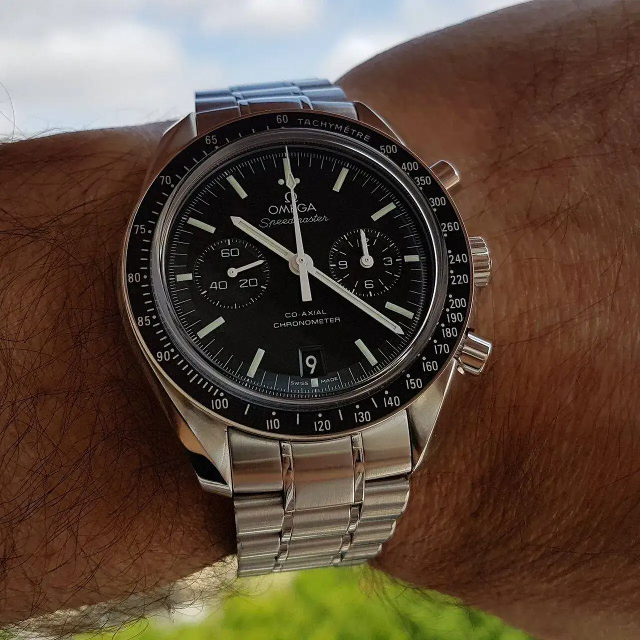 Omega Speedmaster Moonwatch Co-Axial Chronograph 44.25 mm Cal. 9300 (2).webp