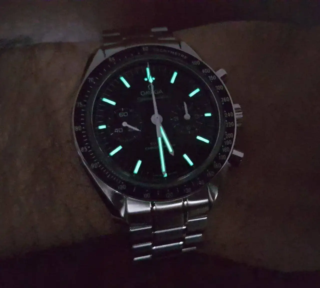 Omega Speedmaster Moonwatch Co-Axial Chronograph 44.25 mm Cal. 9300 (2).webp