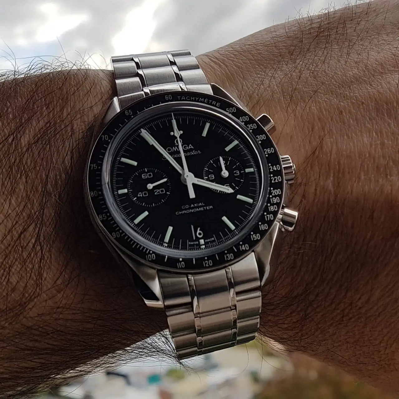 Omega Speedmaster Moonwatch Co-Axial Chronograph 44.25 mm Cal. 9300 (2).webp