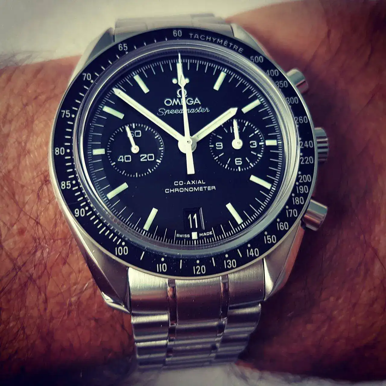 Omega Speedmaster Moonwatch Co-Axial Chronograph 44.25 mm Cal. 9300 (3).webp