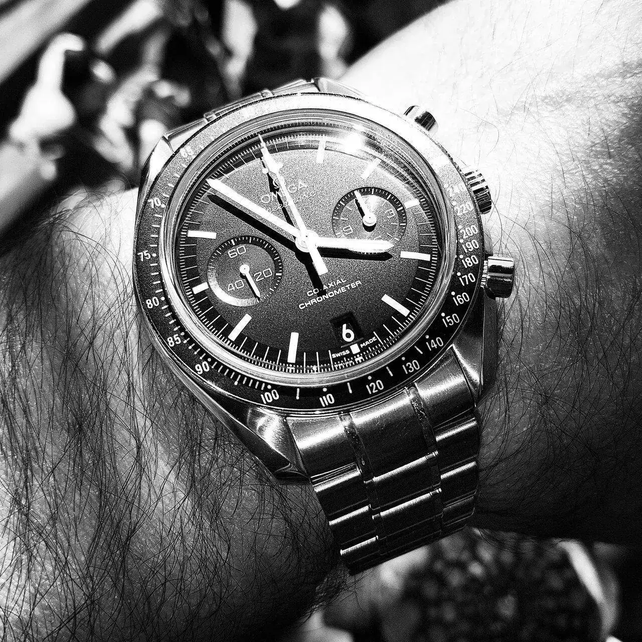 Omega Speedmaster Moonwatch Co-Axial Chronograph 44.25 mm Cal. 9300 (ByN).webp